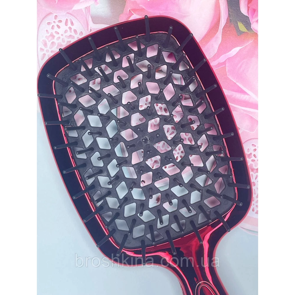Гребінець SUPERBRUSH PLUS В КОРОБЦІ ЧЕРВОНА