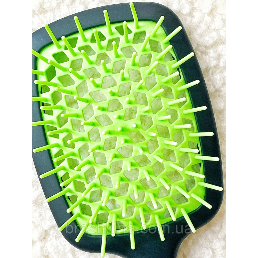 Гребінець SUPERBRUSH PLUS В КОРОБЦІ МАТОВА
